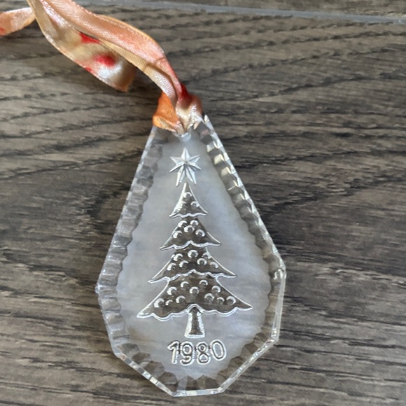 Waterford Crystal Christmas Tree Ornament - Picture 6 of 7